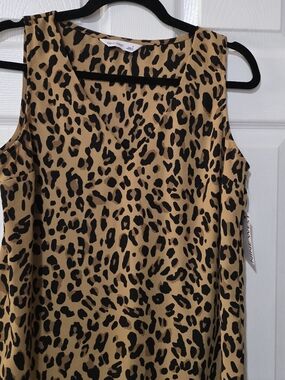 Nine West Tan and Black Leopard Print V-Neck Sleeveless Camisole Size Small